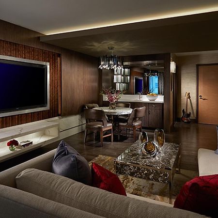 Seminole Hard Rock Hotel And Casino Tampa Orient Park Екстериор снимка