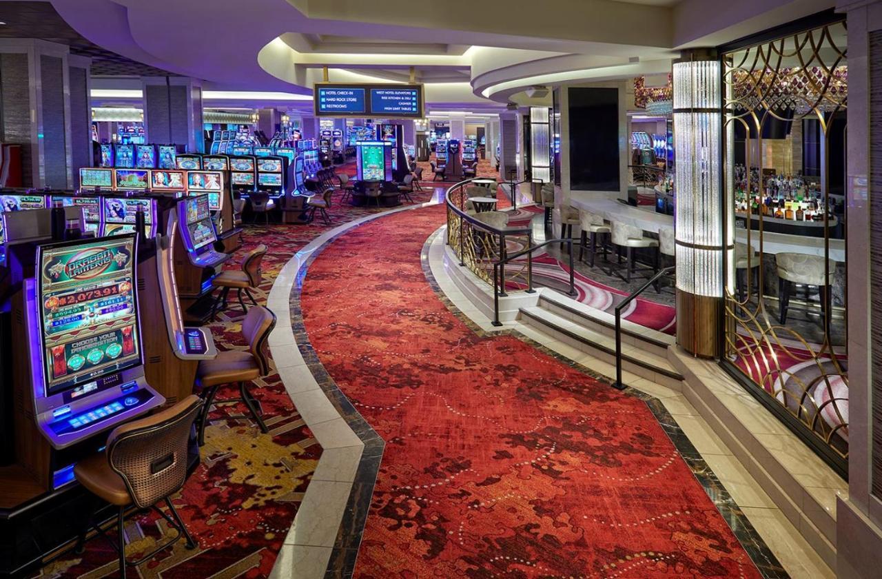 Seminole Hard Rock Hotel And Casino Tampa Orient Park Екстериор снимка