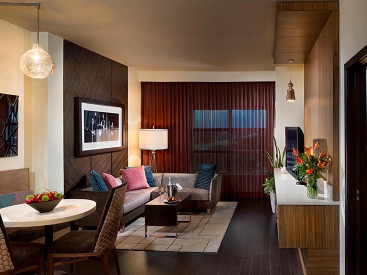 Seminole Hard Rock Hotel And Casino Tampa Orient Park Екстериор снимка