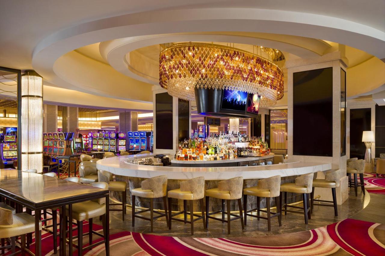 Seminole Hard Rock Hotel And Casino Tampa Orient Park Екстериор снимка